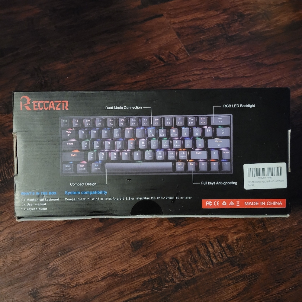 RECCAZR LED Backlit Gaming Keyboard - Picture 4 of 4